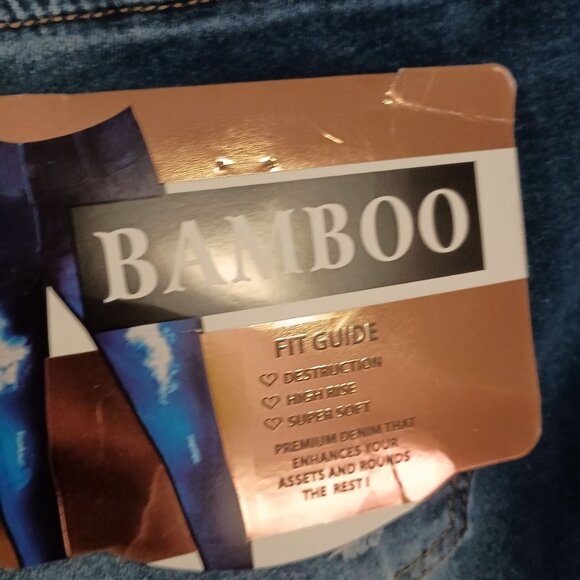Bamboo High Waist Butt Lifting Skinny Jeans Women’s 17/33 Distressed NWT - Picture 5 of 9